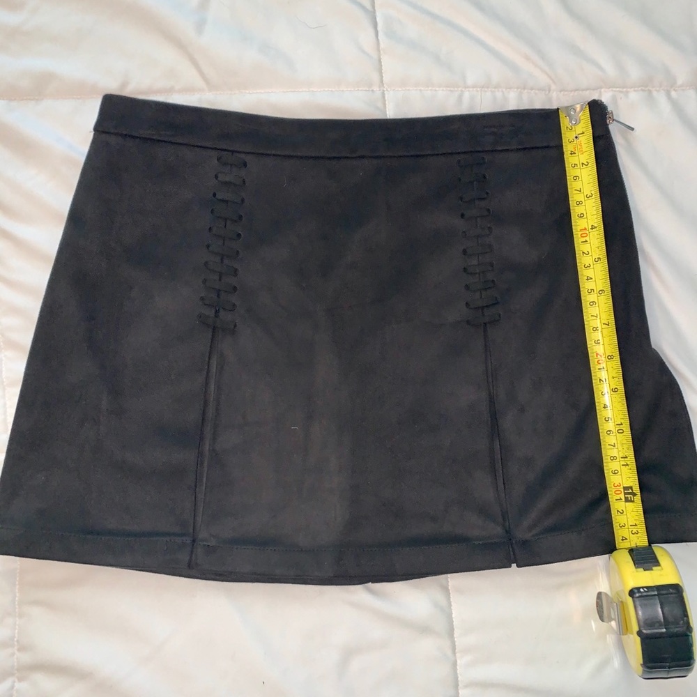 mini skirt